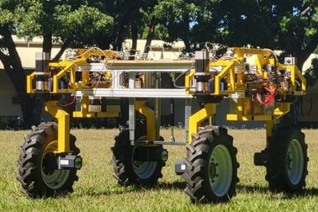 無人全地形電動車